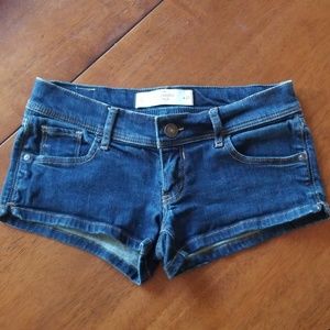Abercrombie & Fitch classic jean short shorts